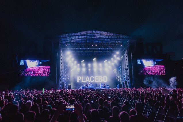 ,  Atlas Weekend:    Placebo