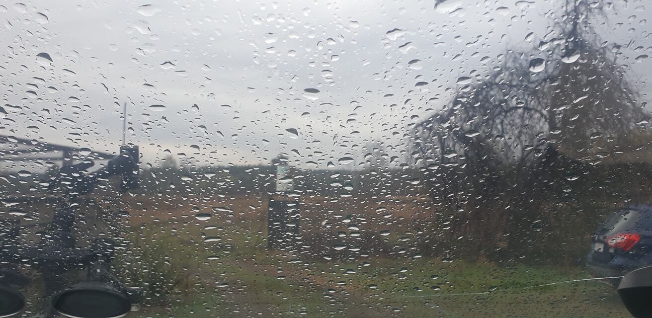 У Чорнобильській зоні пішов дощ