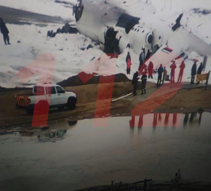 В России совершил жесткую посадку вертолет с 8 людьми на борту