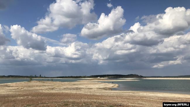 Коса на Тайганском водохранилище