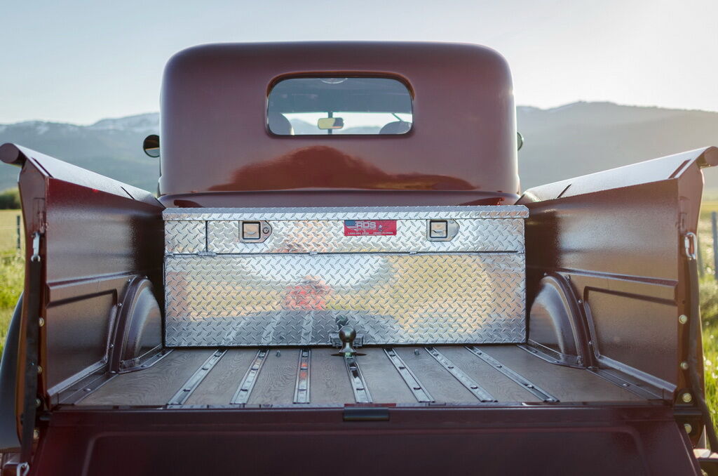 1949 Dodge Power Truck от Legacy Classic Trucks