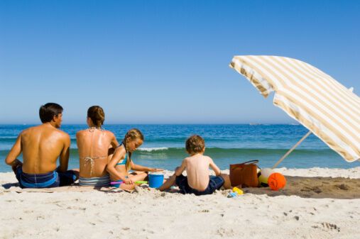 Як контролюватимуть туристів на пляжах під час пандемії: відомі подробиці