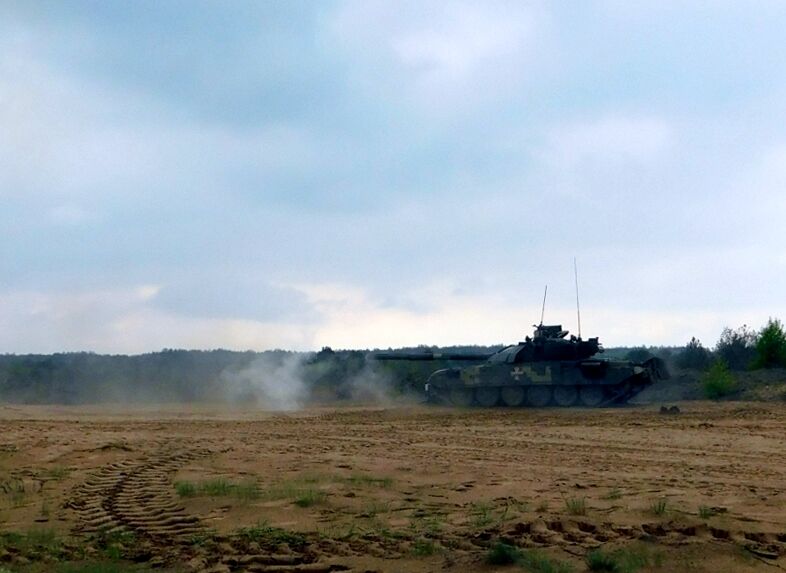 Испытание модернизированного Т-72