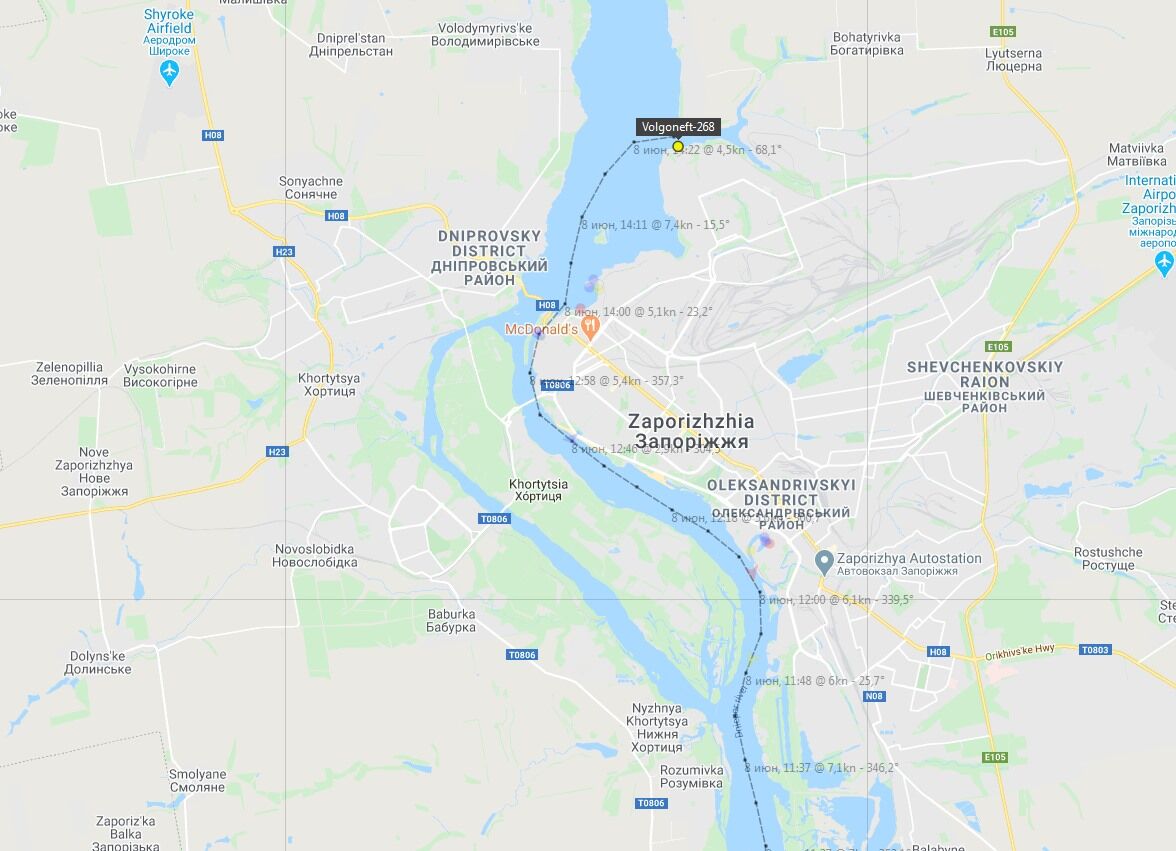 Україна пускає до себе російські танкери