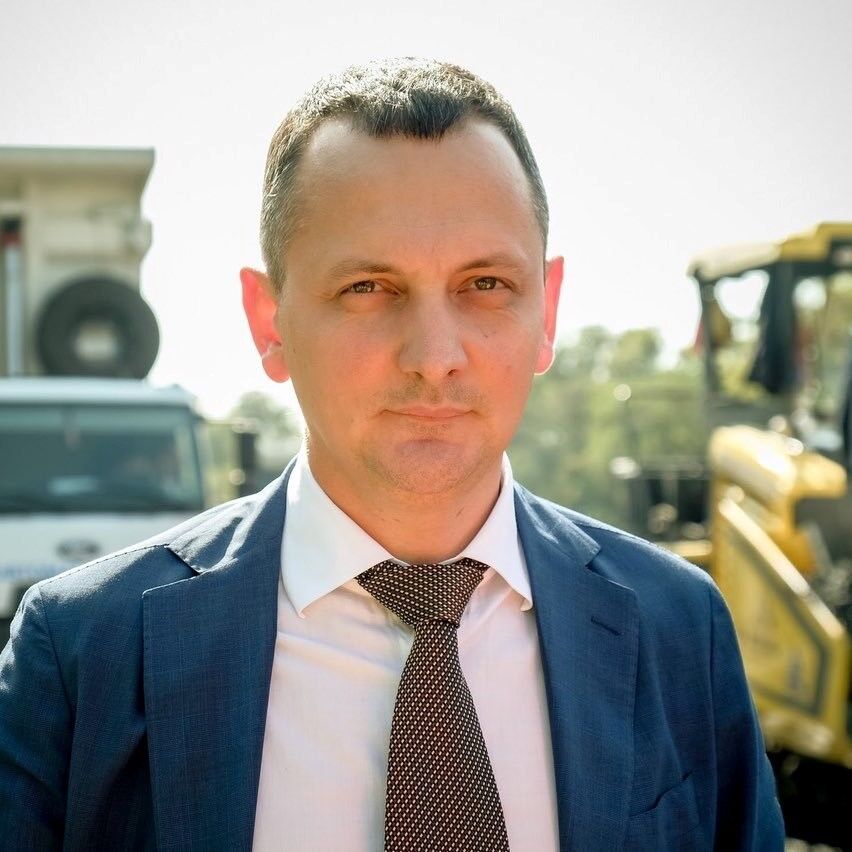 Голик пообещал восстановить более 200 км дорог в Хмельницкой области