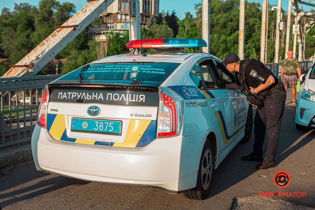 У Дніпрі на Монастирському острові зґвалтували жінку. Фото "Інформатор"