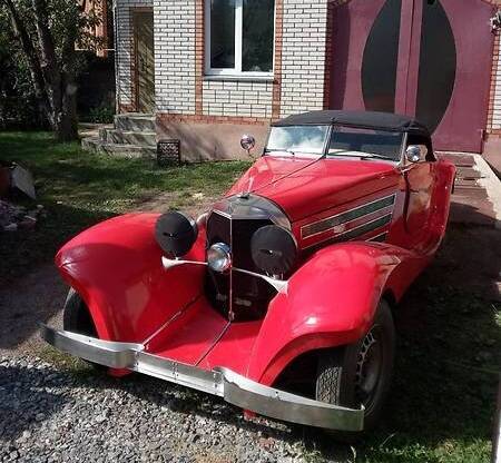 Этот автомобиль – реплика Mercedes-Benz 540K Special Roadster 1938 года.