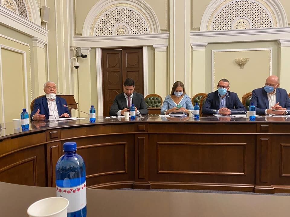 Зустріч комітету з питань організації державної влади з Леонідом Кравчуком і членами ТКГ