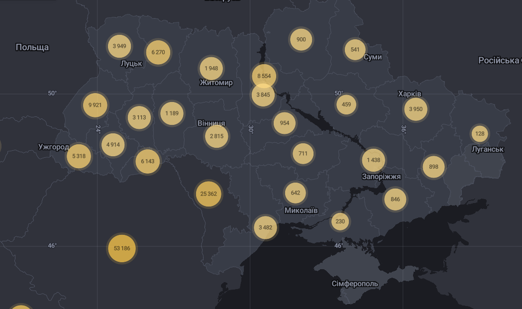 Захворюваність на коронавірус, через яку і вводять нові обмеження, в регіонах України зростає