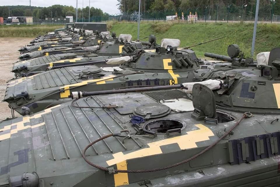 Личный состав и техника украинских военных расположились в центре "Хохенфельс" Сухопутных войск ВС США в Германии