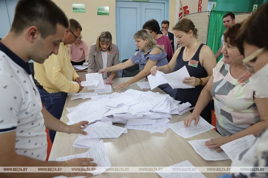 Подсчет голосов в Витебске.