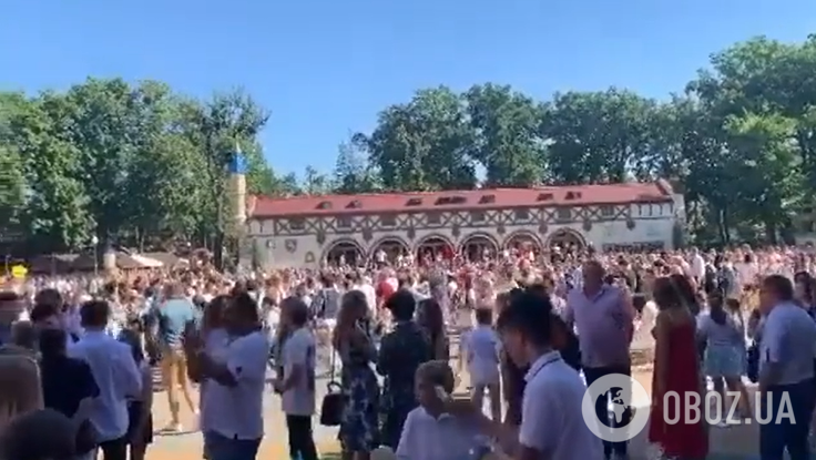 В Харькове проигнорировали карантин и устроили массовое мероприятие ко Дню знаний