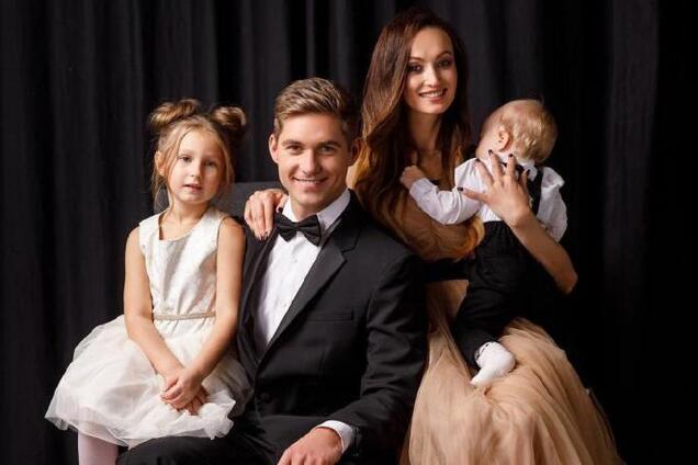 Владимир Остапчук с детьми и бывшей женой