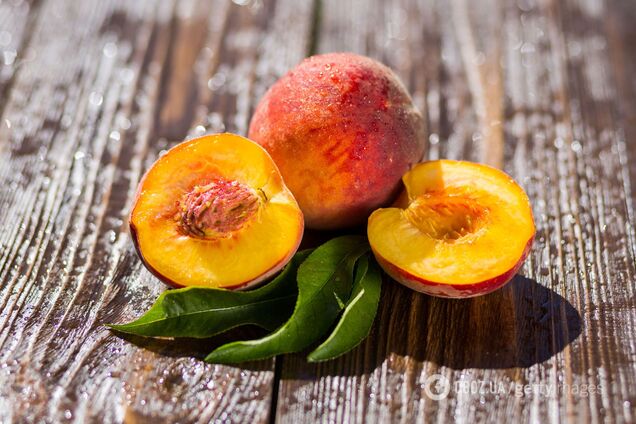 Персики сприяють поліпшенню стану шкіри