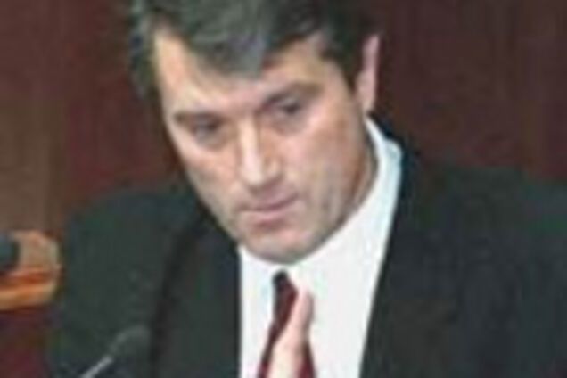 Президент парит над схваткой