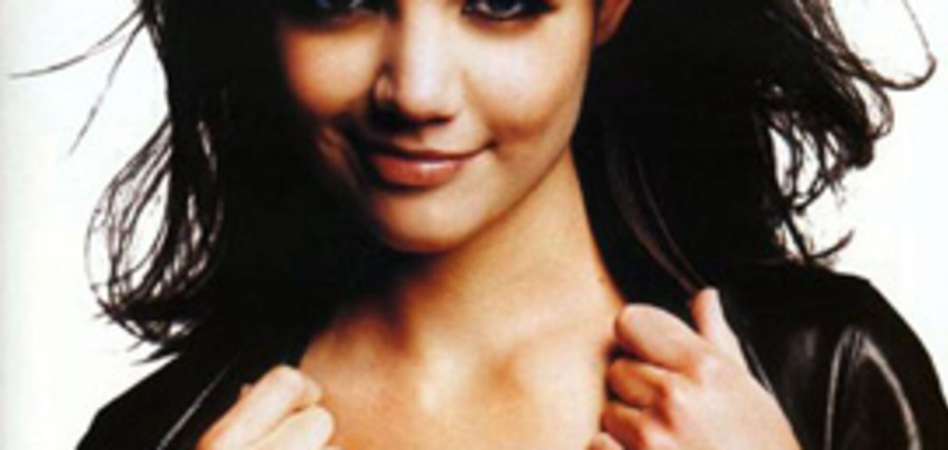 У Тома Круза роман с 26-летней девственницей Кэти Холмс