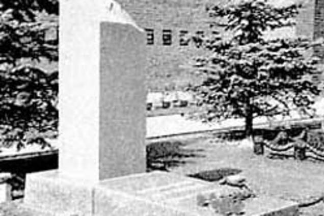 Кто похоронен вместо Сталина?