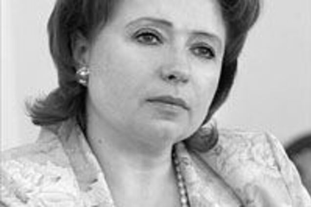 Ніна Карпачова закликає журналістів до солідарності