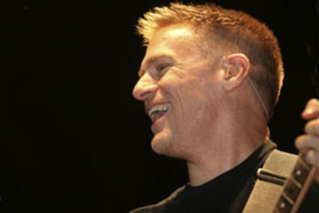 Революція на Майдані-2: безплатний Брайан Адамс