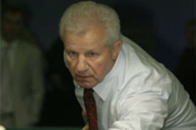 Александр Мороз врезал по шарам!