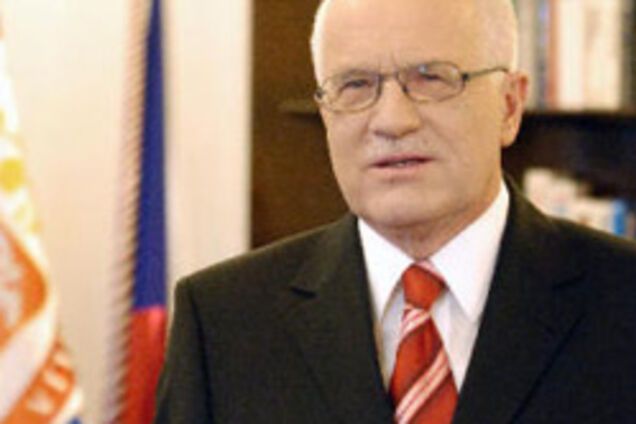 Президент Чехии отправил правительство в отставку