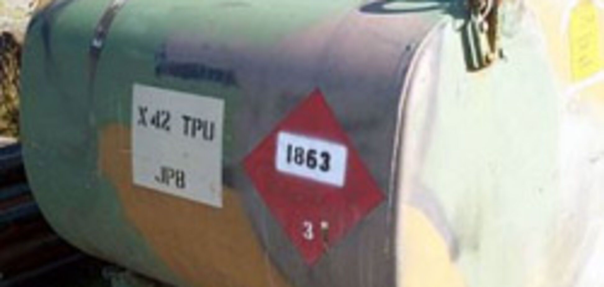 Иракские женщины заправляются отдельно