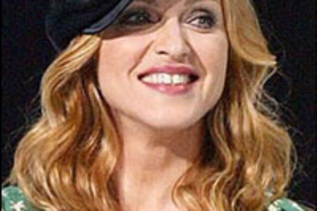 Африканцы подали в суд на Мадонну