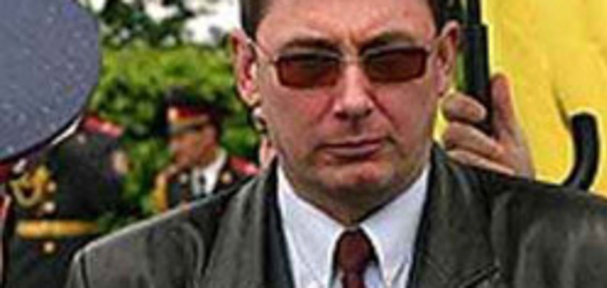 Луценко хочет увеличить количество своих бойцов