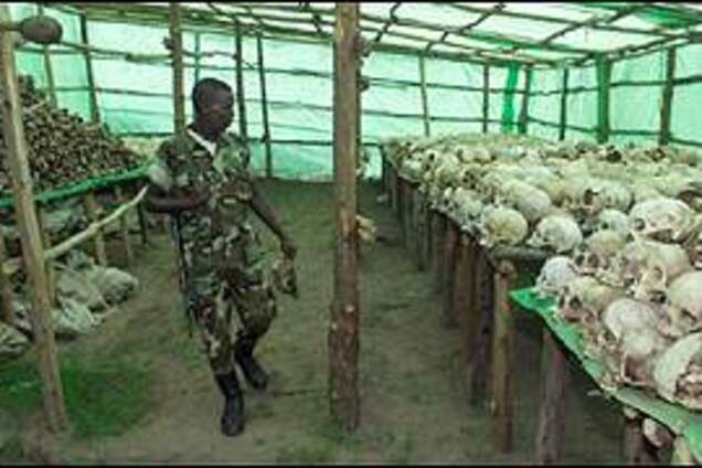 Францию судят за геноцид