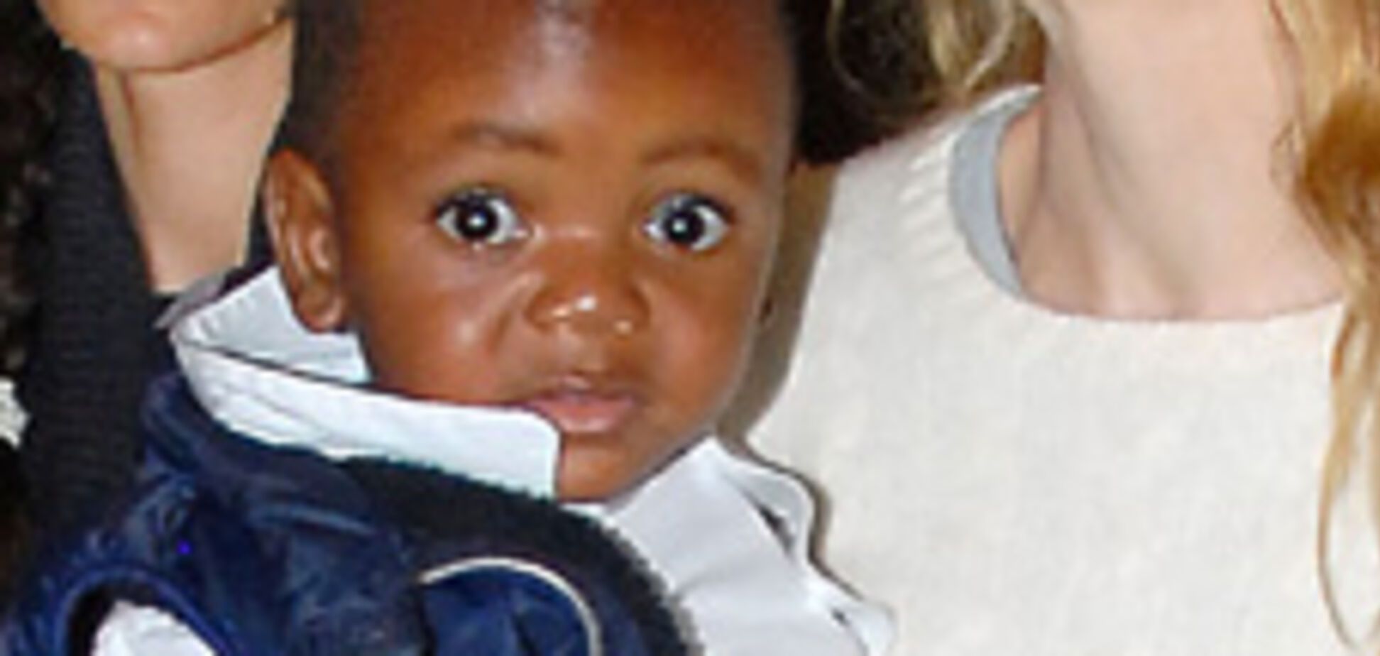 Мадонна украла ребенка у другой женщины