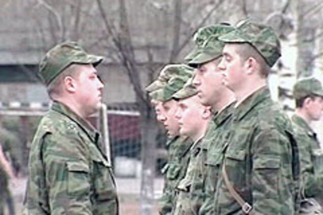 Российским солдатам подарок: восстановили гауптвахту