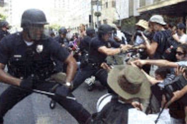 Американская полиция расстреляла негра