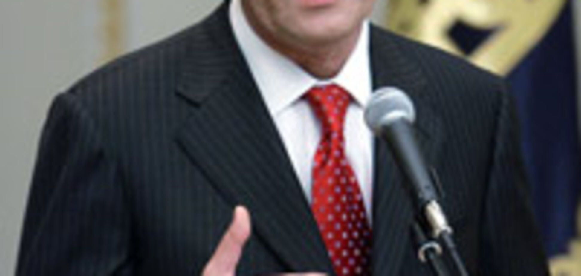 Ющенко вимагає від Гриценка припинити дідівщину