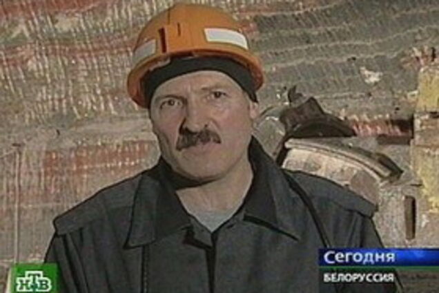 Лукашенко опинився в найглибшій шахті Білорусії