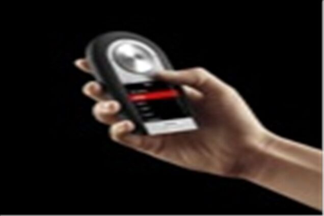 Bang & Olufsen и Samsung представили мобильный телефон Serenata