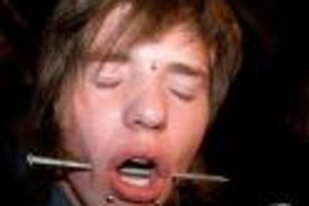 Людей б робити з цих цвяхів ... ФОТО-креатив