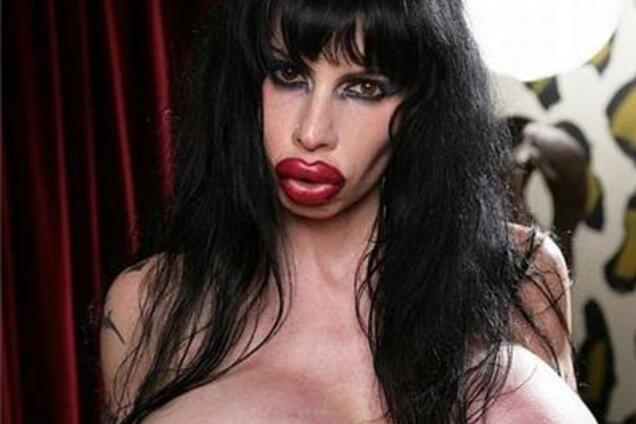 Жесть дня. Некрасивих жінок не буває. ФОТО