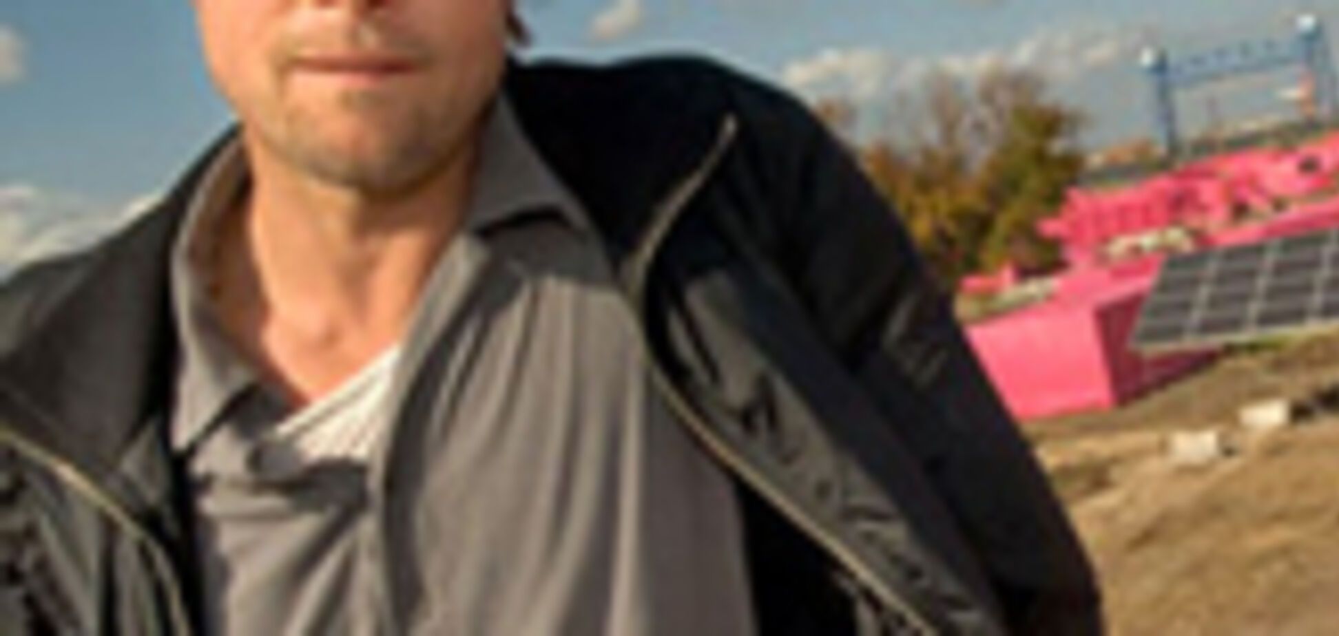 Актор Бред Пітт побудує 150 будинків