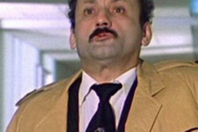 Художники отдали картины в помощь Семену Фараде