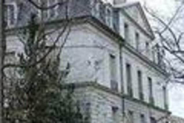 Продается парижский особняк Ренуара