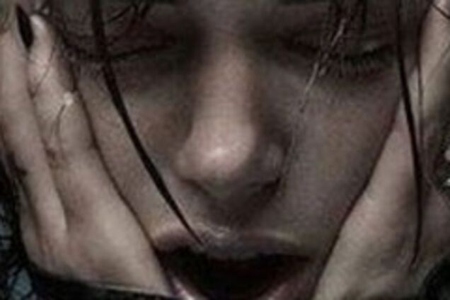 Молода матуся викинула п'ятиденного дитини на штирі