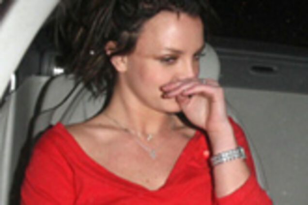 Брітні провела ніч з одним з переслідують її папарацці