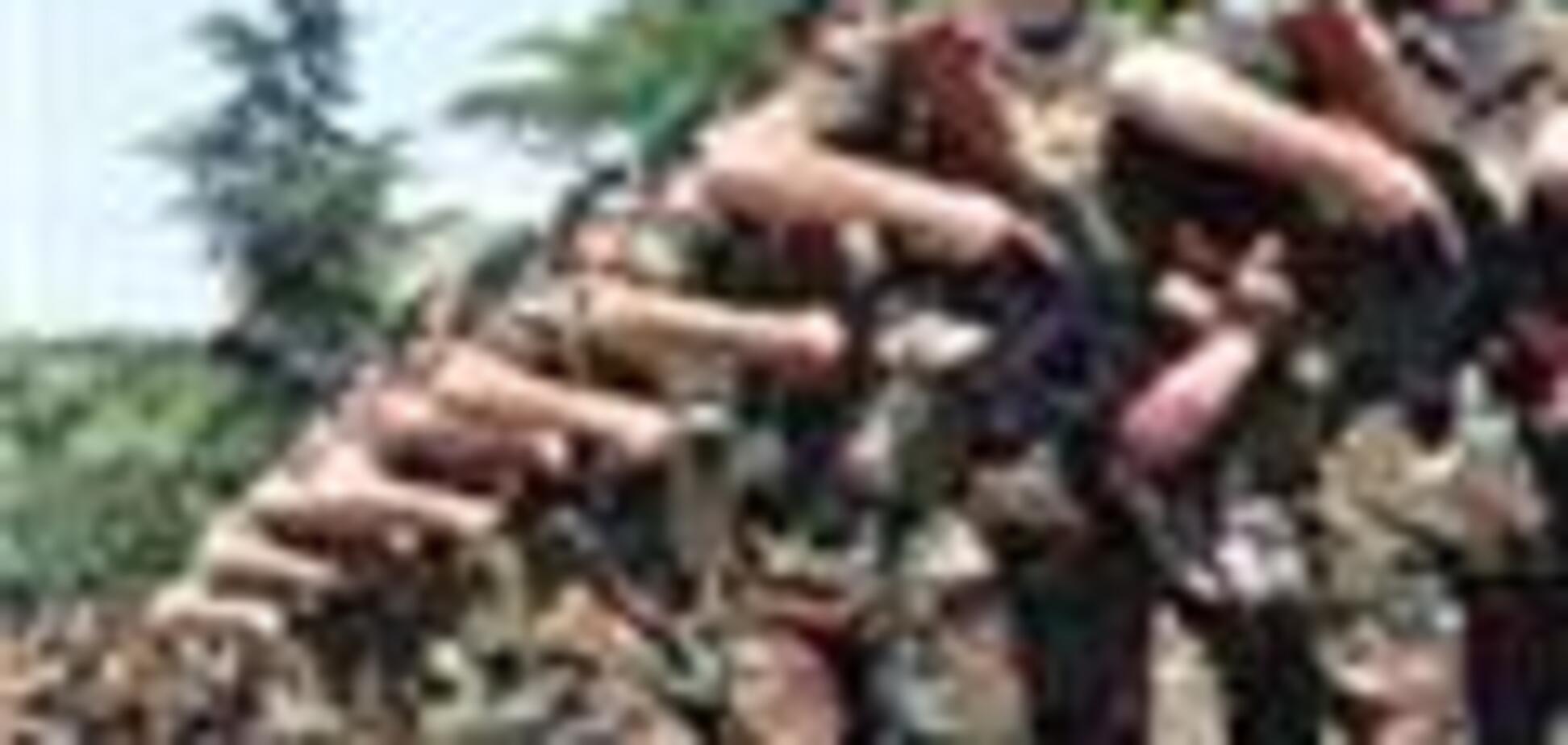 Кабмин 'поставил под ружье' 25 тысяч украинцев