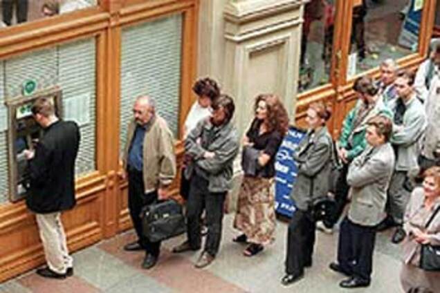 Сбербанк блокирует доступ к своим банкоматам