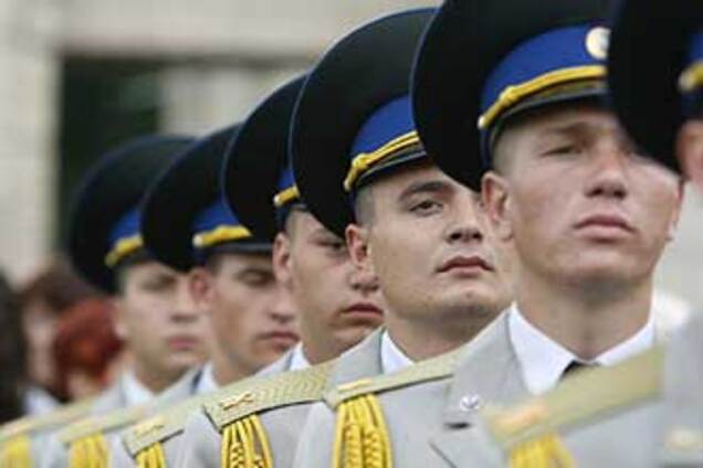 БЮТ: Банковая готовит вооруженный переворот