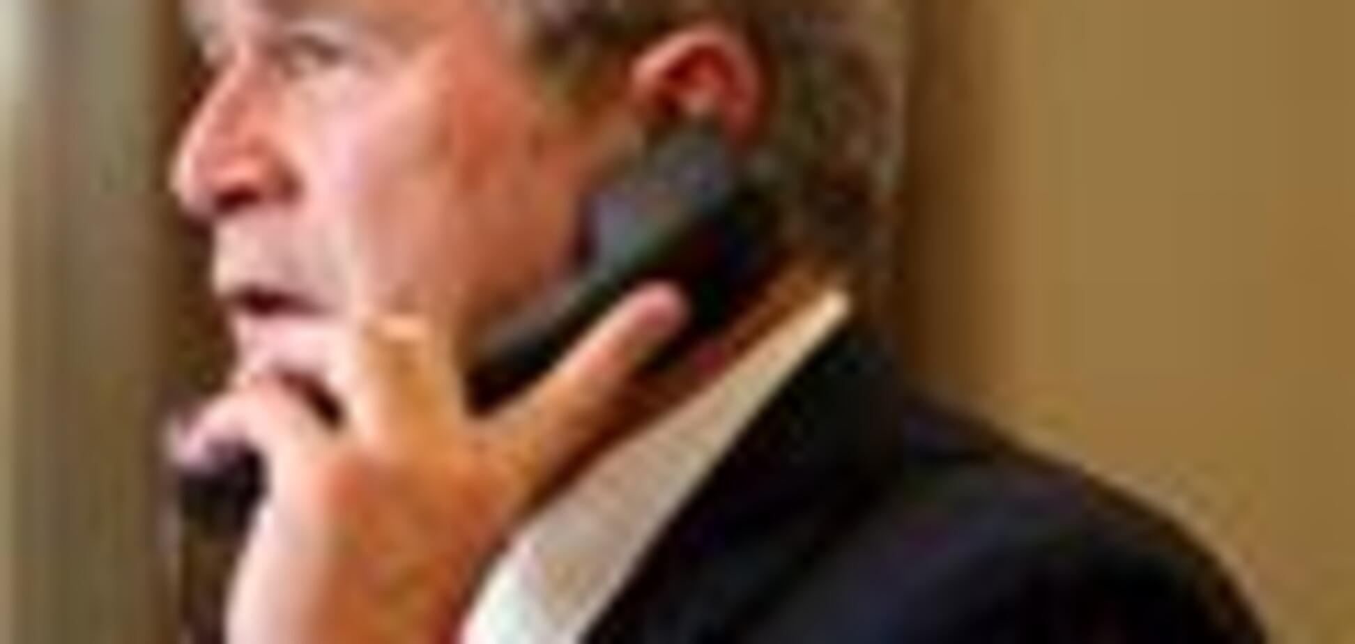 Буш обсудил кризис с Меркель, Брауном и Саркози