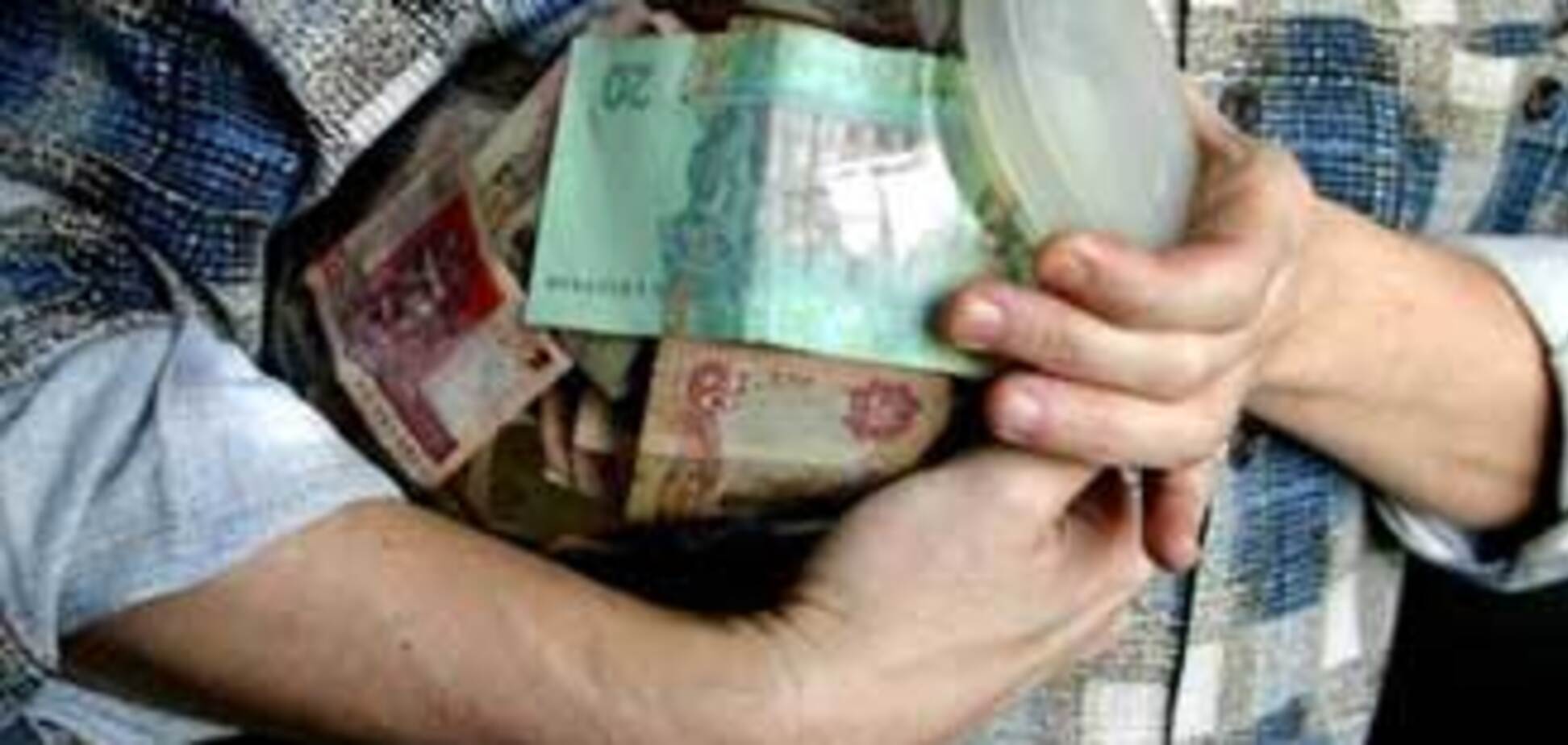 Куда пристроить деньги - в банк, под матрац, или в золото