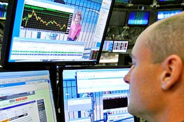 Индекс Dow Jones рухнул до минимума за последние 20 лет
