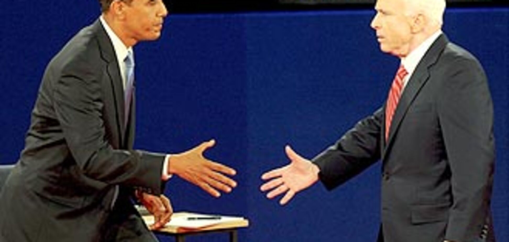 Обама разгромил Маккейна на дебатах