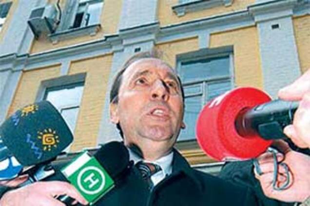 Ющенко вернул Колесниченко должность главы Печерского суда